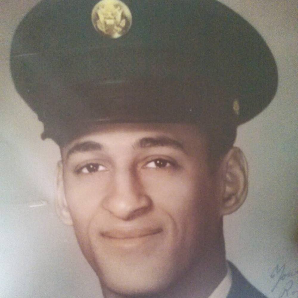 Raymond Eugene Moss obituary